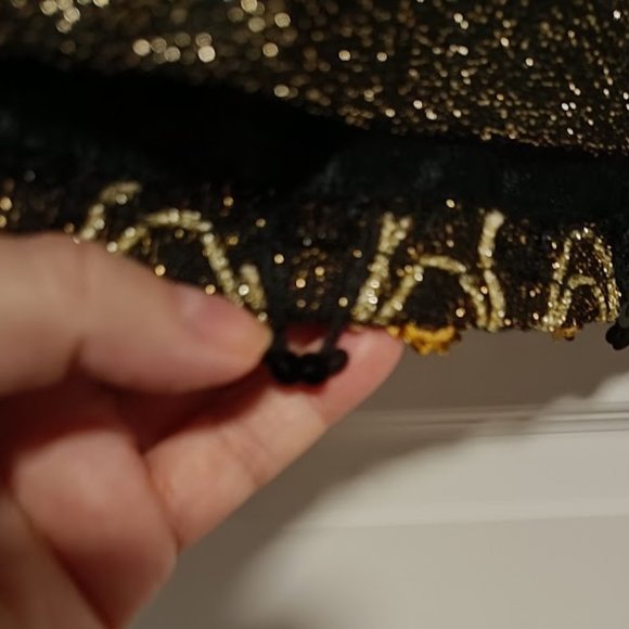 M✨Holiday Christmas Vtg. Sequin Disco Shirt Top Gold black Metallic - Picture 8 of 8